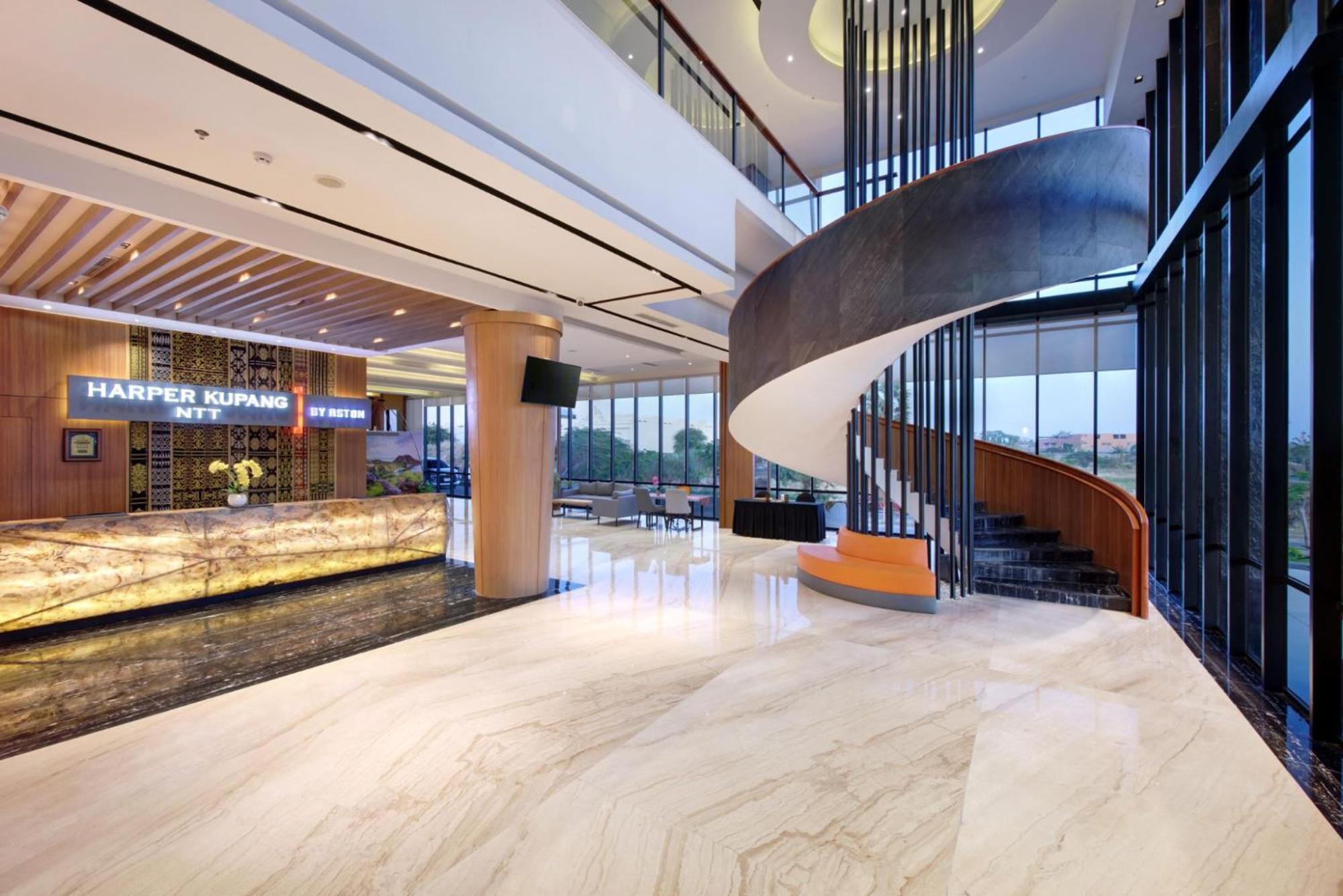 Harper Kupang By Aston Hotel Ngoại thất bức ảnh